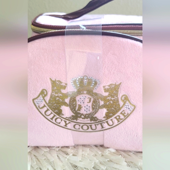 JUICY COUTURE VINTAGE STYLE SET OF 2 COSMETIC BAGS - Picture 3 of 9